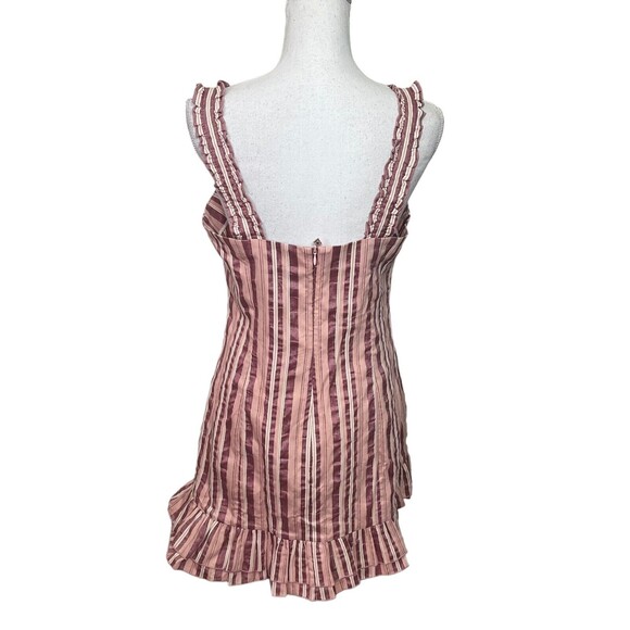 Welcome to my closet! - Picture 7 of 12